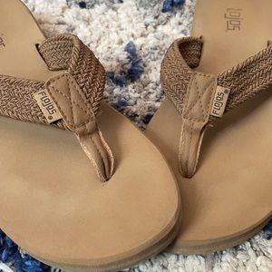 Flojos tan flip flops
